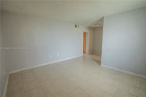 1975 Ne 135th St 3b North Miami, FL 33181 - MLS#A11843526