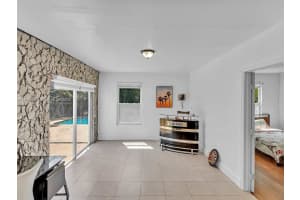 1530 N 56th Ave Hollywood, FL 33021 - MLS#A11843561