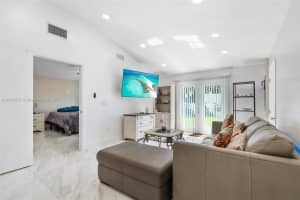 2001 N 22nd Ave Hollywood, FL 33020 - MLS#A11843571
