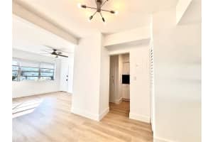 4740 Pine Tree Dr 28, Miami Beach, FL 33140 - MLS#A11843579