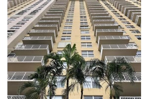 231 174th St 1611 Sunny Isles Beach, FL 33160 - MLS#A11843589