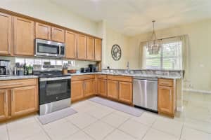 1094 Grove Park Cir Boynton Beach, FL 33436 - MLS#A11843616