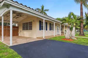 9455 SW 181st St, Palmetto Bay, FL 33157 - MLS#A11843661