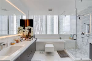 851 NE 1st Ave 2901, Miami, FL 33132 - MLS#A11843683