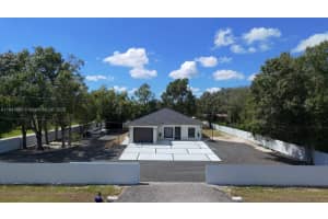 242 N Pine cone, Clewiston, FL 33440 - MLS#A11843696
