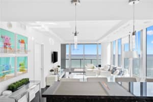 6799 Collins Ave 1005, Miami Beach, FL 33141 - MLS#A11843717