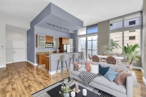 9055 Sw 73rd Ct 310, Miami
