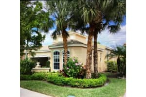 9329 W Via Grande W 9329, Wellington
