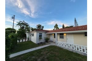 801 Ne 5th St 1-2 Hallandale Beach, FL 33009 - MLS#A11843799