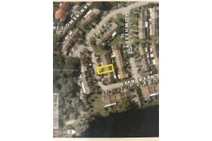 1459 Yellowthroat St, Homestead