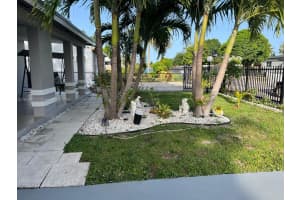 1445 Nw 116th Ter Miami, FL 33167 - MLS#A11843817