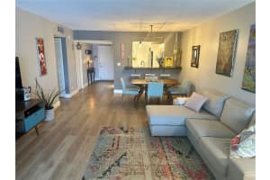 3151 N Course Ln 203, Pompano Beach