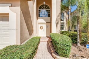2126 NE 38th Rd 2126, Homestead, FL 33033 - MLS#A11843830