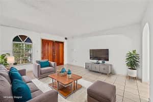 1712 SW 13th St, Miami, FL 33145 - MLS#A11843872