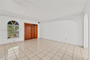 1712 SW 13th St, Miami, FL 33145 - MLS#A11843872