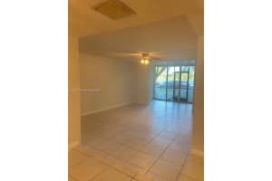 3690 Inverrary Dr 1n Lauderhill, FL 33319 - MLS#A11843873