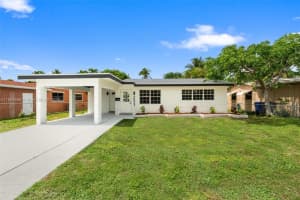 2527 Plunkett St, Hollywood