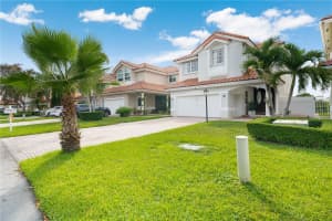 10323 Nw 56th Ter Doral, FL 33178 - MLS#A11843892