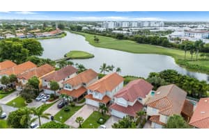 10323 Nw 56th Ter Doral, FL 33178 - MLS#A11843892