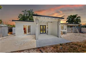 1550 NE 11th St, Homestead, FL 33033 - MLS#A11843916