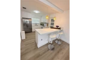 6250 SW 58th Pl, South Miami, FL 33143 - MLS#A11843954
