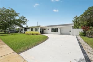 7711 Nw 38th St Davie, FL 33024 - MLS#A11843996