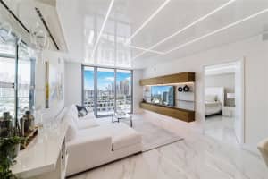 300 Sunny Isles Blvd 4-2203, Sunny Isles Beach, FL 33160 - MLS#A11843998