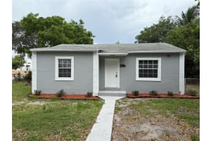 12010 Nw 8th Ave, North Miami