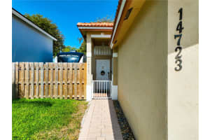 14723 SW 155th Pl, Miami, FL 33196, Sold 08/28/25