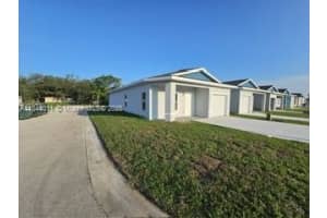 1431 Las Villas Blvd, Sebring, FL 33870, - MLS#A11844011