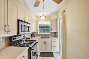 141 NE 10th Ave 27A, Hallandale Beach, FL 33009 - MLS#A11844023