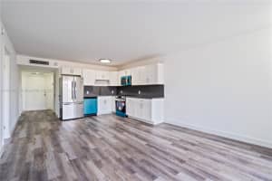 445 NE 195th St APT 330, Miami, FL 33179, - MLS#A11844055