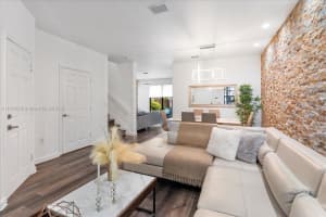 11313 NW 88th Ter, Doral, FL 33178 Sold 09/02/25