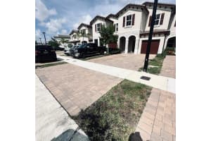 12525 Nw 23rd Pl, Miami