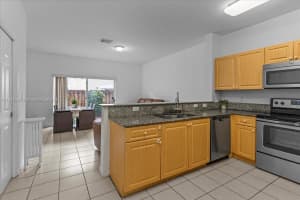 8245 Nw 108th Ave 6-15 Doral, FL 33178 - MLS#A11844094