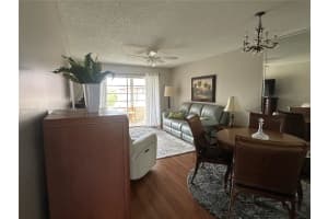 9400 Sunrise Lakes Blvd 305, Sunrise