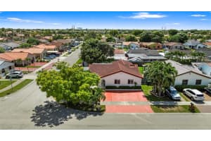 1501 SW 138th Ave, Miami, FL 33184 - MLS#A11844155