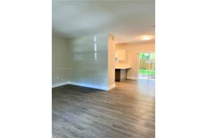 2731 Ne 3rd Dr 105 Homestead, FL 33033 - MLS#A11844197