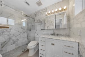 1237 Dove Ave Miami Springs, FL 33166 - MLS#A11844213