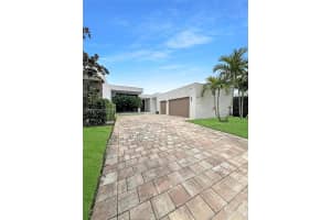 16640 Sunset Way Weston, FL 33326 - MLS#A11844241