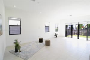4311 Nw 82nd Ave Doral, FL 33166 - MLS#A11844290