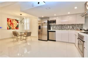 20350 W Country Club Dr 104-4, Aventura, FL 33180 - MLS#A11844308