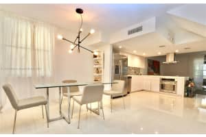 20350 W Country Club Dr 104-4, Aventura, FL 33180 - MLS#A11844308