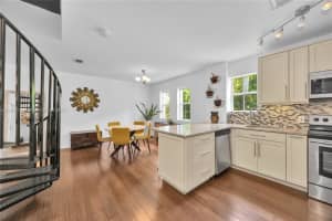 2850 Coconut Ave 15 Miami, FL 33133 - MLS#A11844311