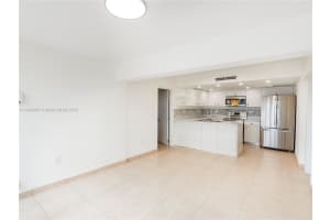 16331 Willow Creek Dr, Miami Lakes, FL 33014, Sold 08/22/25