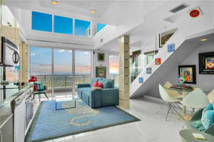 60 Sw 13 St 4411, Miami