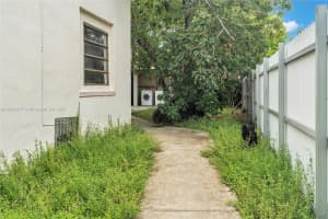 1137 NW 29th Terrace #1130, Miami, FL 33127, - MLS#A11844377