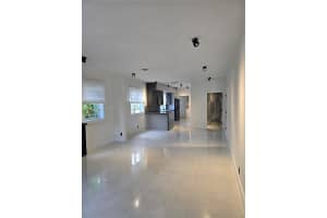 1033 Tyler St Hollywood, FL 33019 - MLS#A11844389