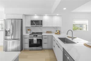 12900 SW 7th Ct 301B, Pembroke Pines, FL 33027 - MLS#A11844391