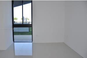 5300 Nw 85 Ave 310 Doral, FL 33166 - MLS#A11844398
